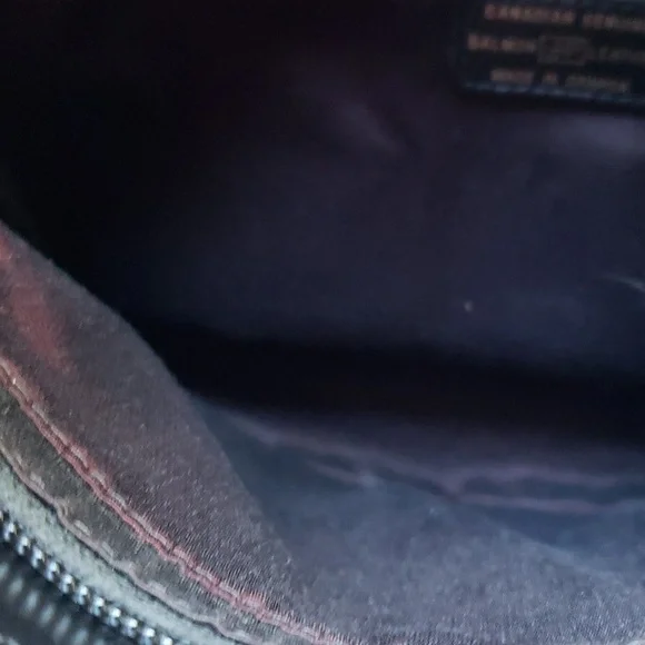 CANADIAN Shoulder Bag Genuine Salmon Leather - Black - VTG - Picture 8 of 9